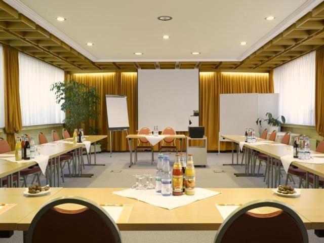 Hotel Schoch Mainhardt Bagian luar foto