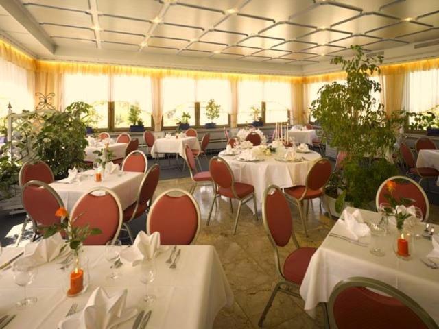 Hotel Schoch Mainhardt Bagian luar foto